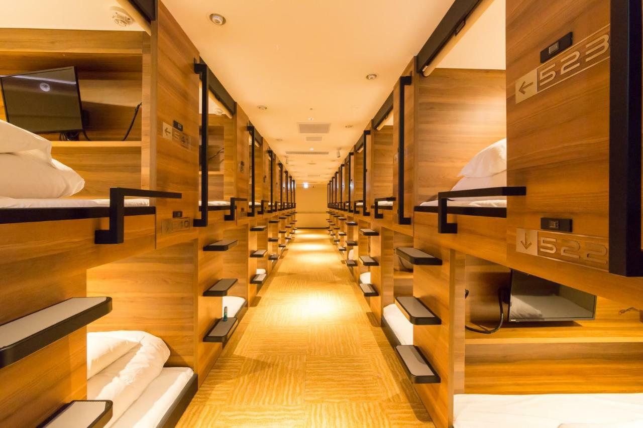 Sauna & Capsule Amza Ōsaka Exterior foto