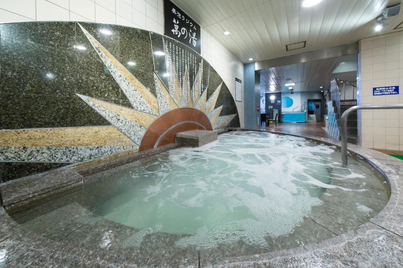 Sauna & Capsule Amza Ōsaka Exterior foto